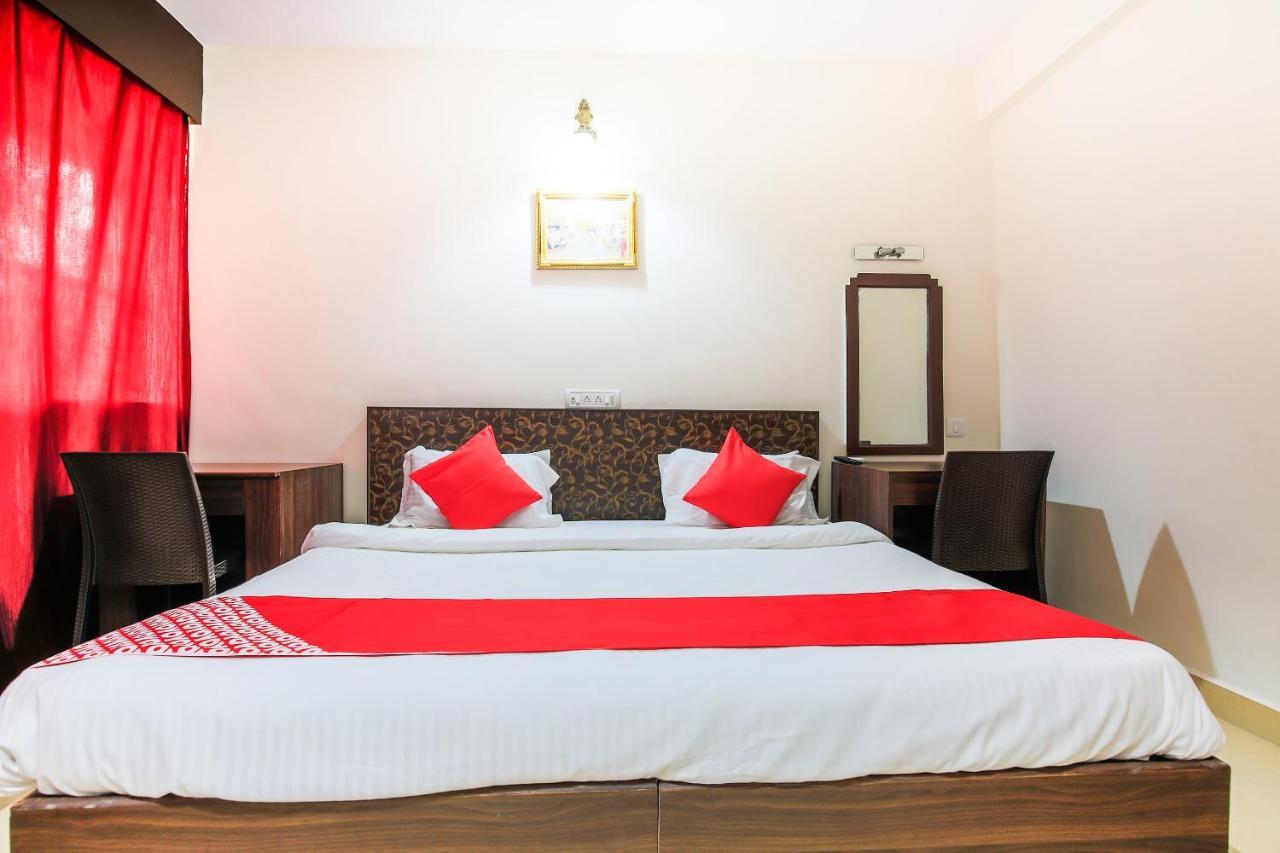 Oyo 18794 Hotel Colva Plaza Luaran gambar