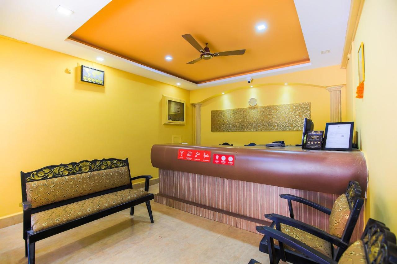 Oyo 18794 Hotel Colva Plaza Luaran gambar