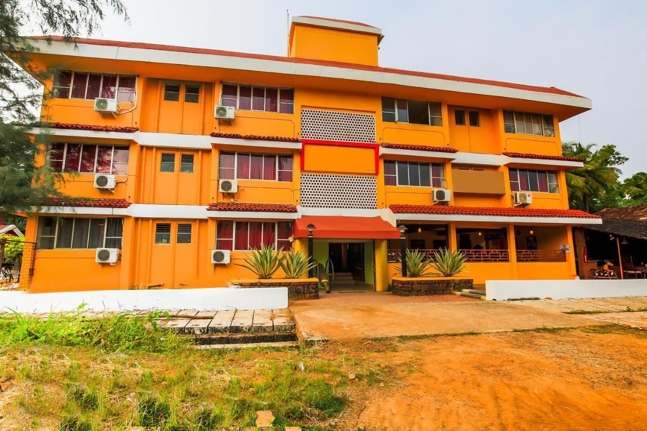 Oyo 18794 Hotel Colva Plaza Luaran gambar
