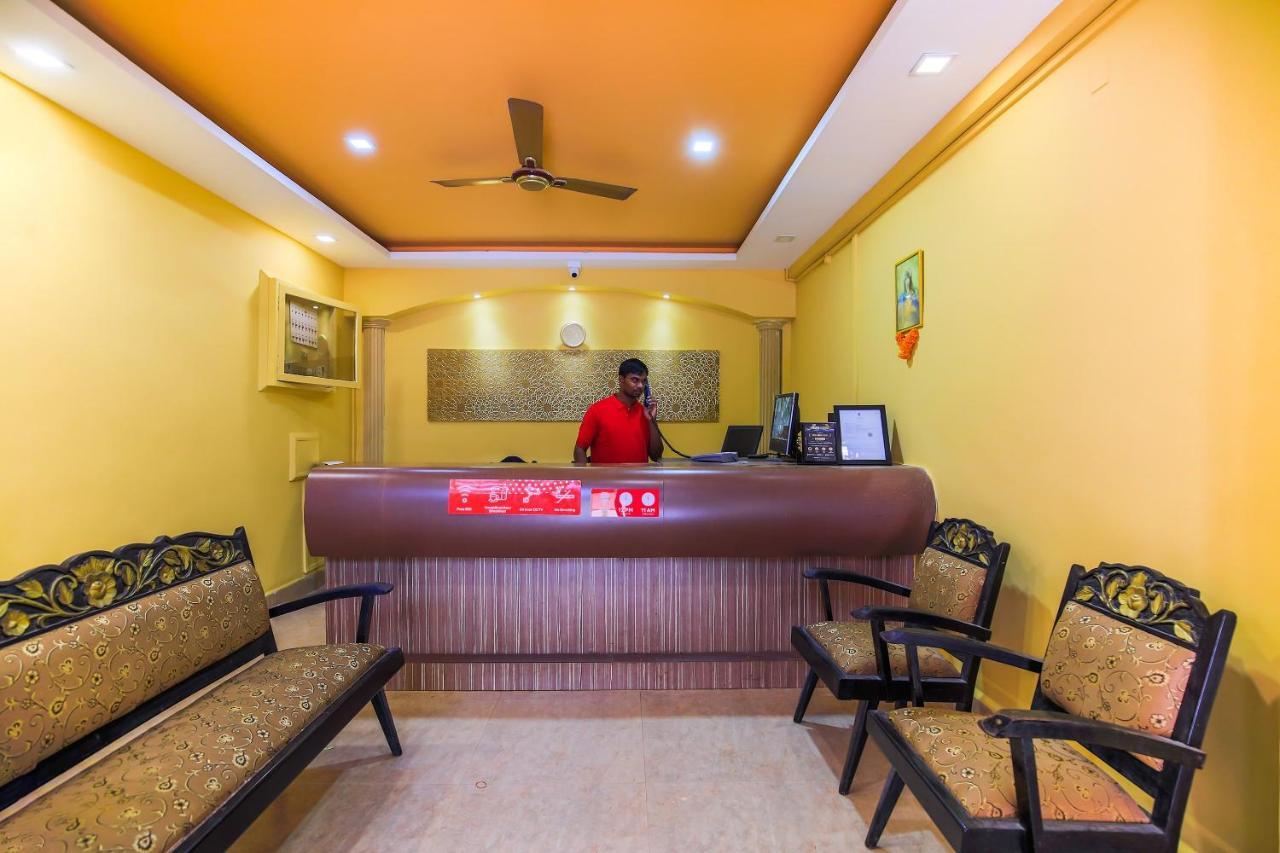 Oyo 18794 Hotel Colva Plaza Luaran gambar
