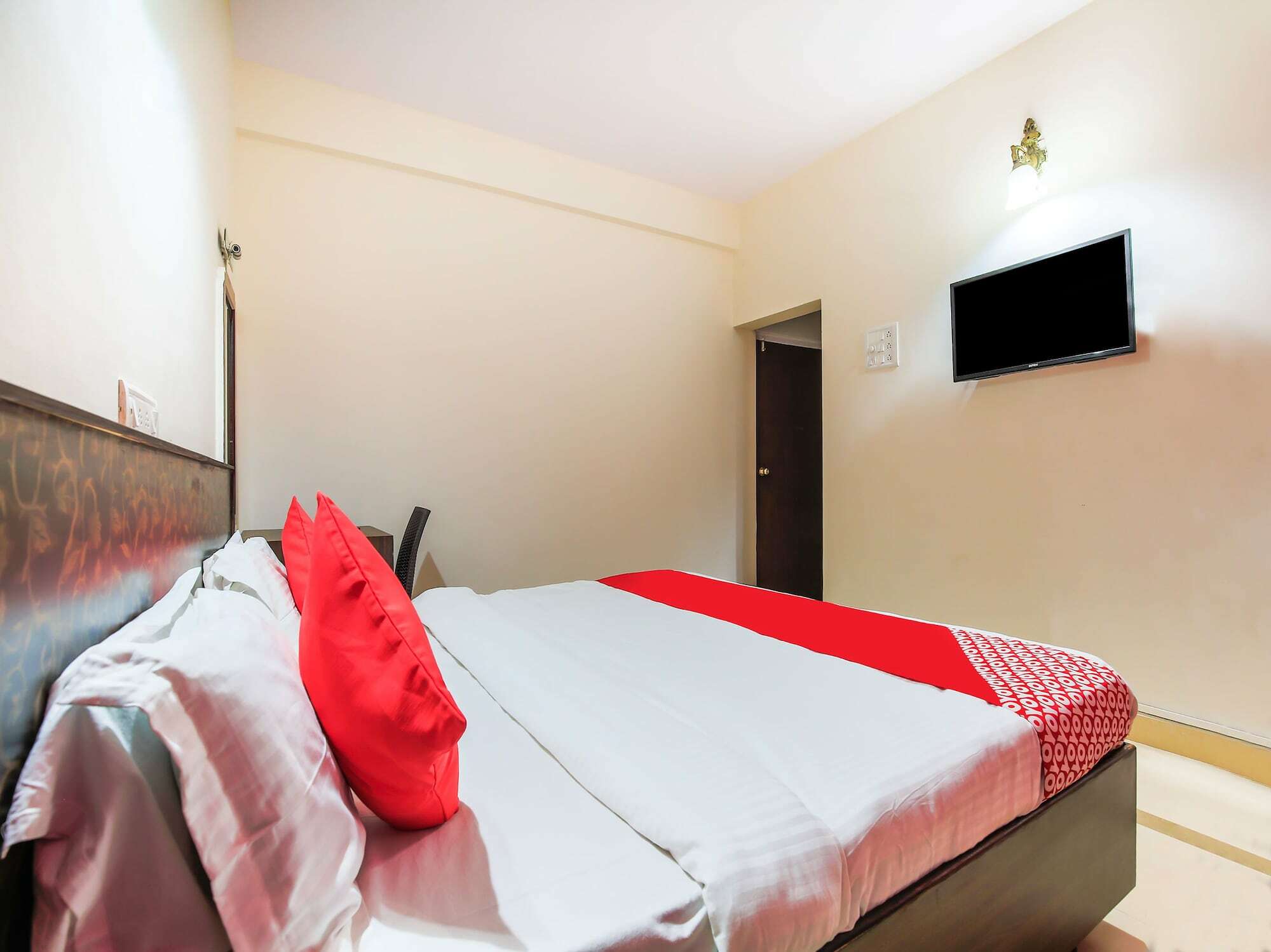 Oyo 18794 Hotel Colva Plaza Luaran gambar