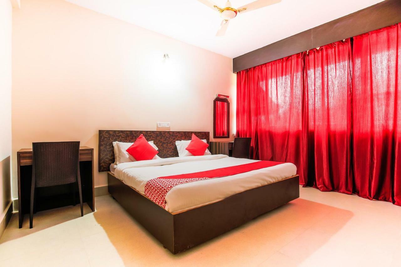 Oyo 18794 Hotel Colva Plaza Luaran gambar